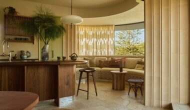 Newport Apartment by Mima Architects
