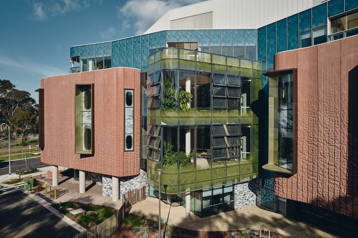 Significant glazing means visual connections to the surrounding landscape and sky are maintained in many areas throughout.