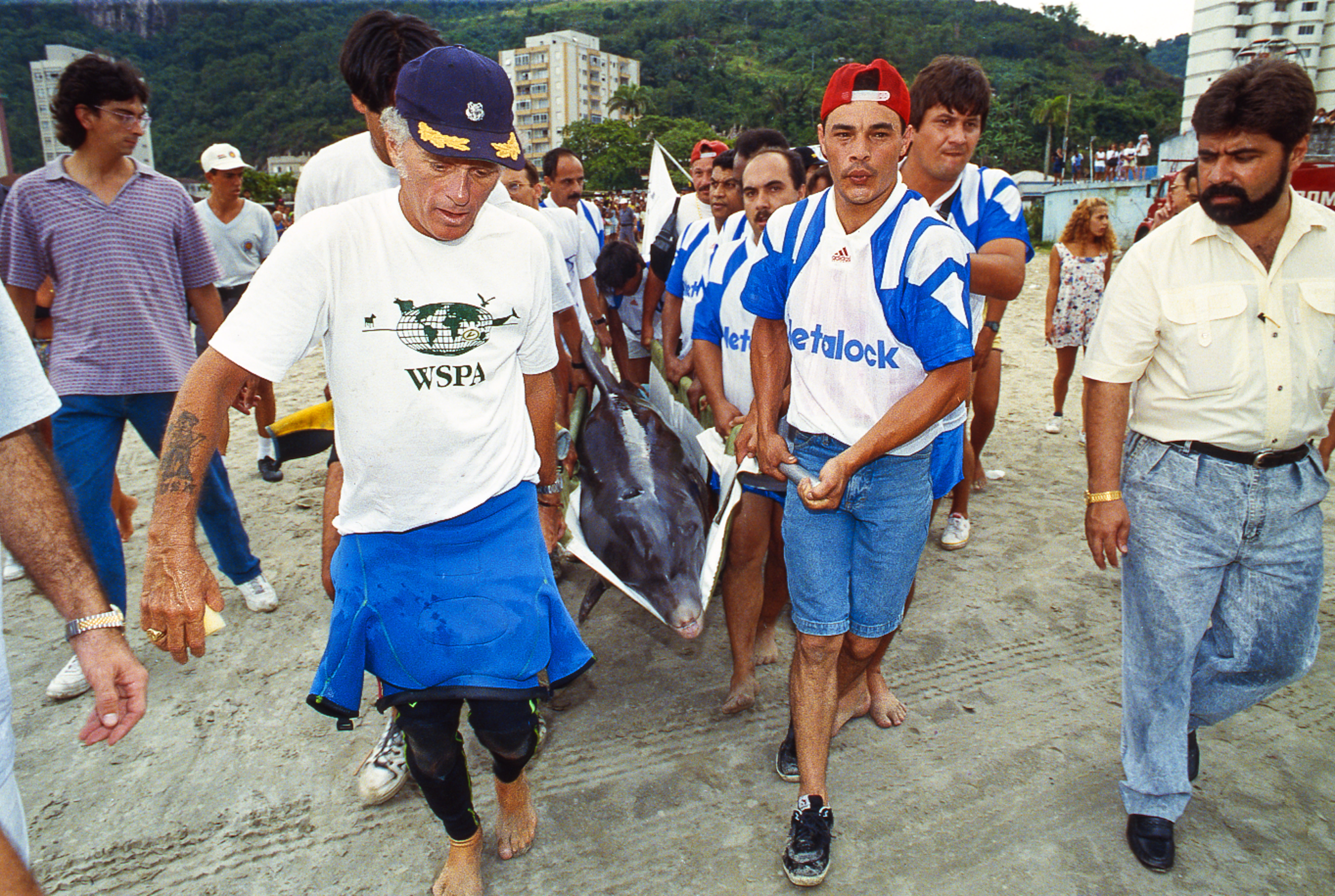 Ric O'Barry (left).