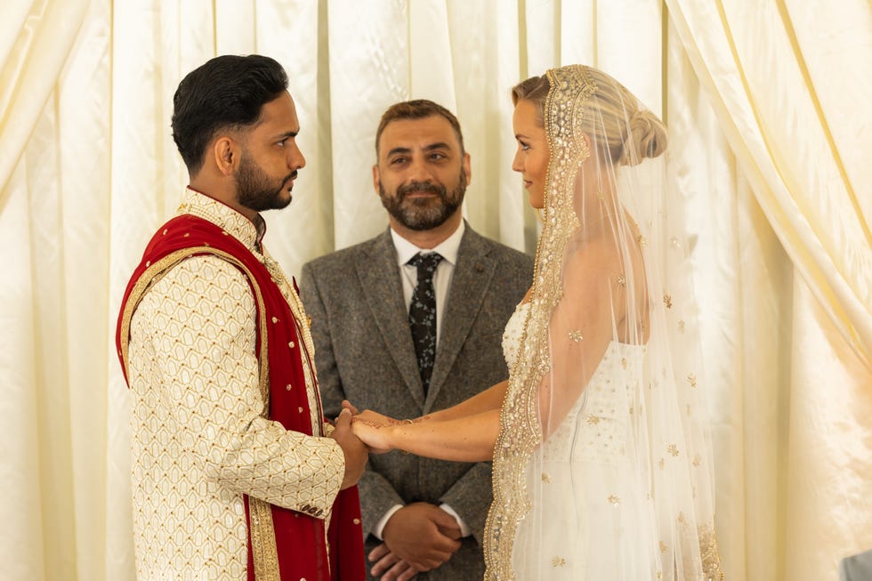 Imran Maalik, Leah Barnes, Hollyoaks imran maalik, leah barnes, hollyoaks