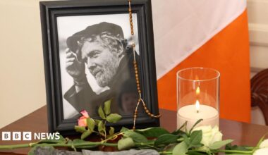 Bono among mourners at funeral of Oscar-winning songwriter Glen Hansard in Dublin