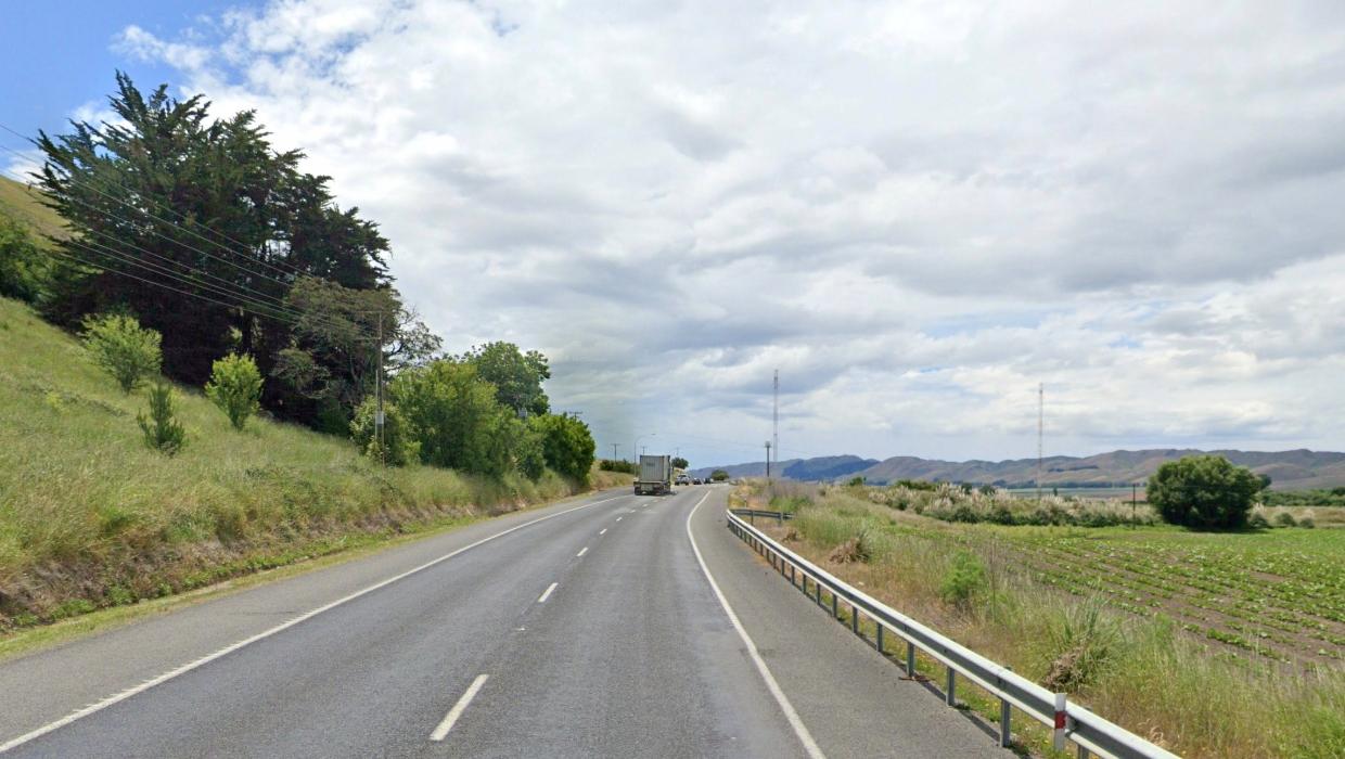 Person dies in hospital after Hawke’s Bay crash on SH2 - Stuff