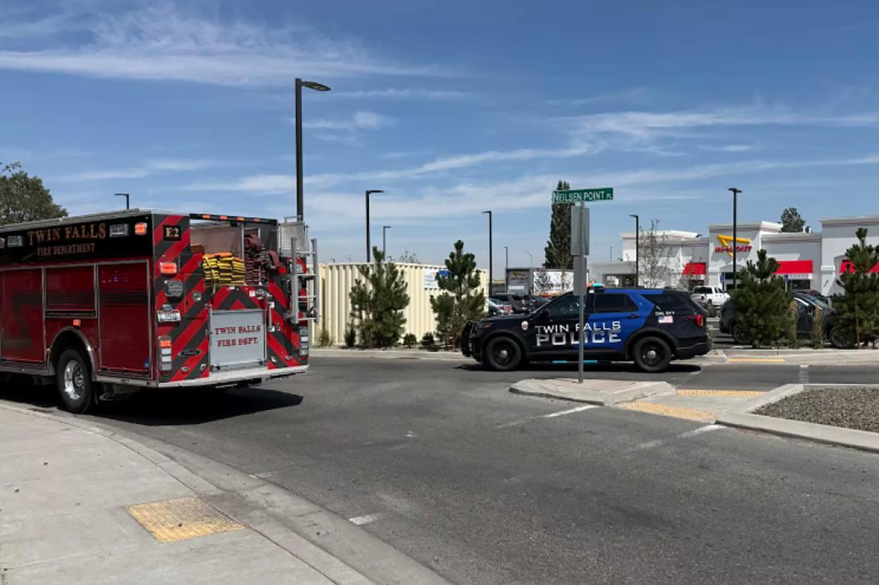 Bystander distracted gunman in US mass shooting, preventing more deaths - police - Stuff