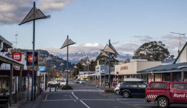 Alert warns Ohakune residents of water outage after quake damage - Stuff