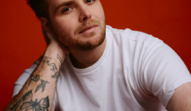 Alex Warren 'bed ridden', cancels Auckland show - Stuff