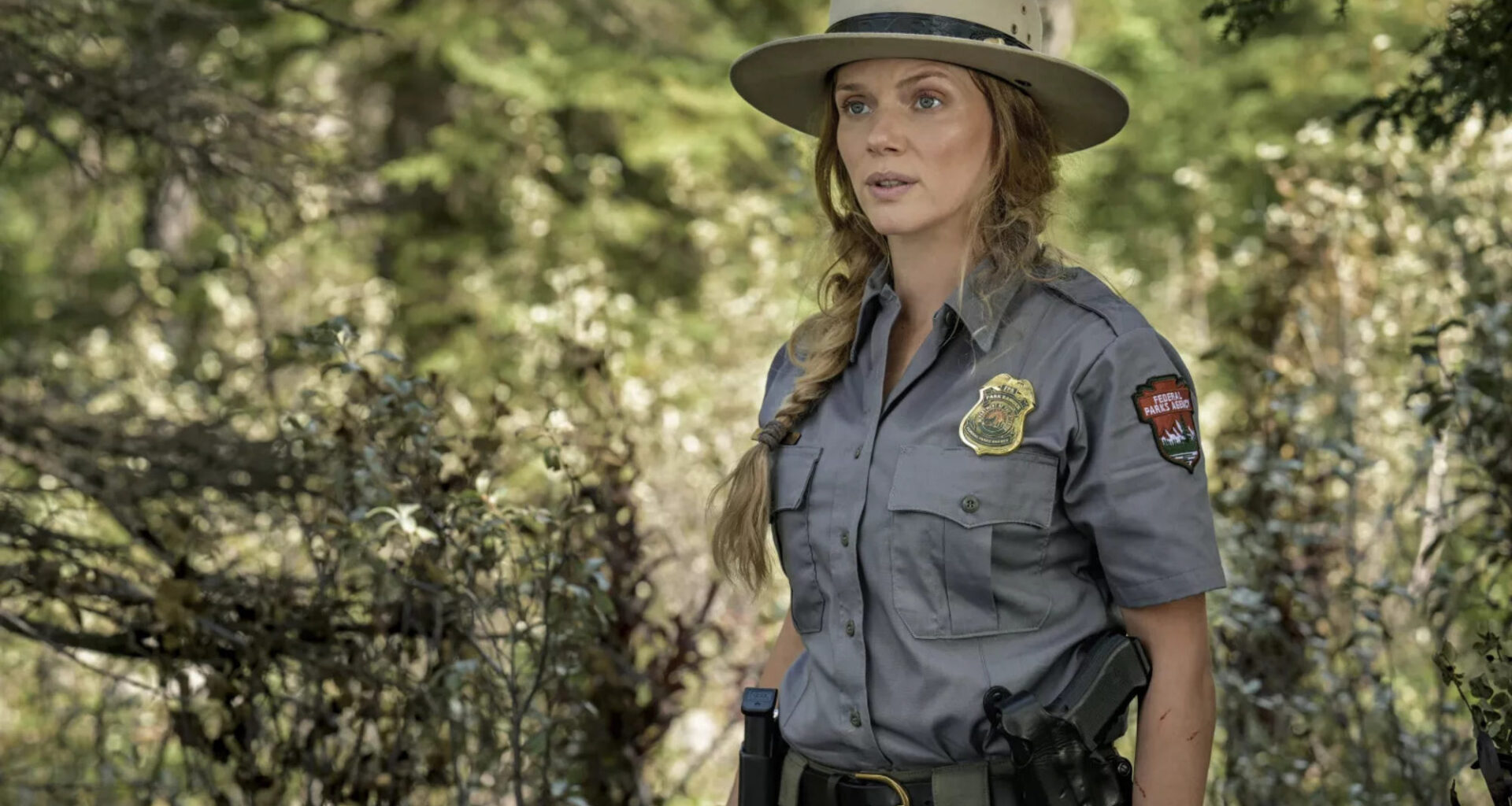 Anna Pigeon Debuts Tonight! Your S01E01: "Track of the Cat" Preview