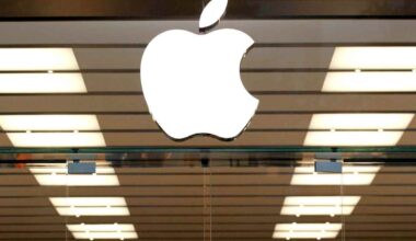 Is Apple Pay Down? Apple Cash Issues Confirmed as Users Report Wallet Services Errors