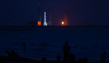 'Starwashing': The new space race has an environmental problem