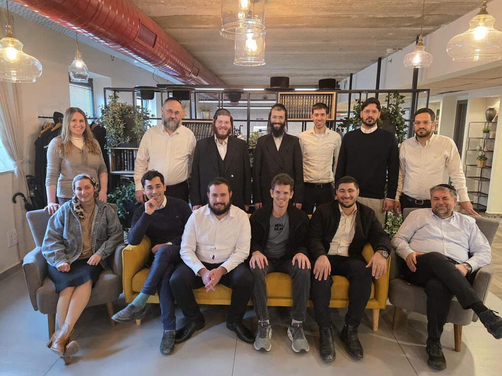 Participants in the program’s seventh cohort (Photo: BizLabs) משתתפי המחזור השביעי של התוכנית