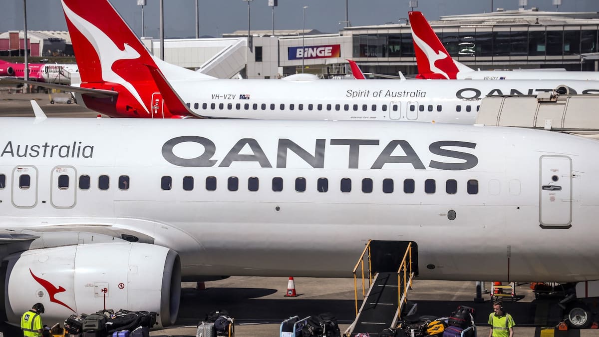 Qantas makes more than $1.5 billion profit