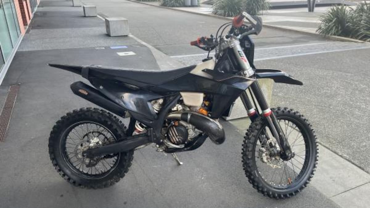 Wellington waterfront stolen dirt bike ‘joyride’: Man arrested after crashing