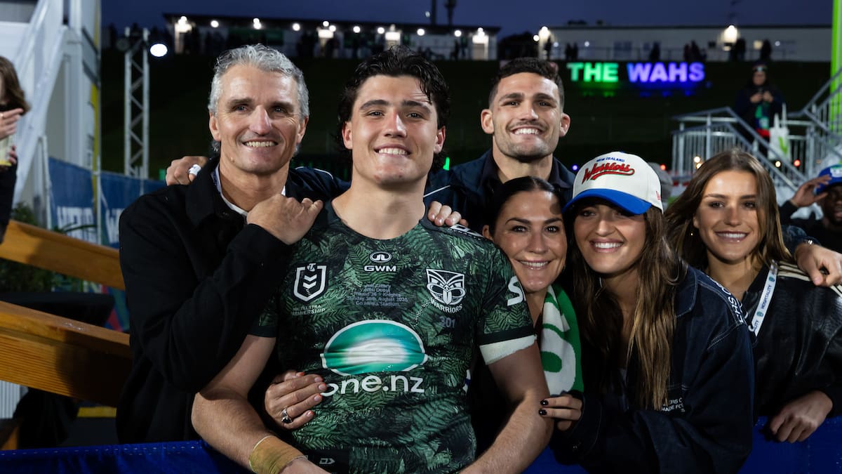 Warriors v Knights: Rave reviews for Jett Cleary as Kiwi side fight back for Newcastle victory