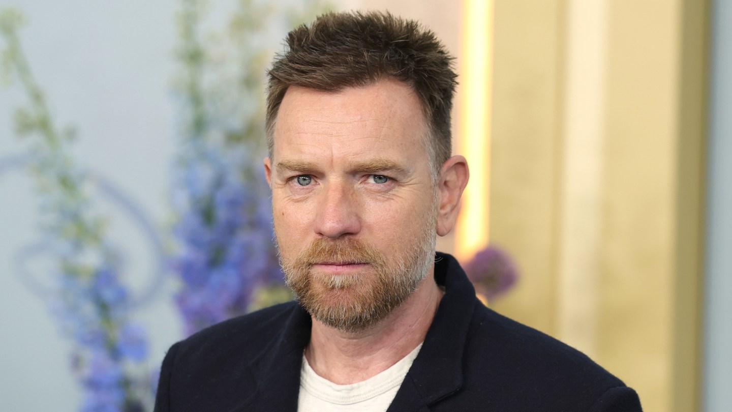 Ewan McGregor Wants to Play Obi-Wan Kenobi Again