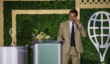 Emotional Roger Federer inducted into International Tennis Hall of Fame