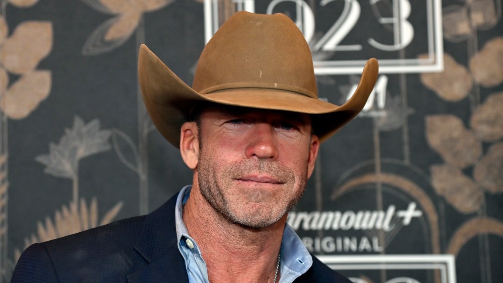 Taylor Sheridan Accused of Stealing 'Yellowstone' From 2016 Pitch