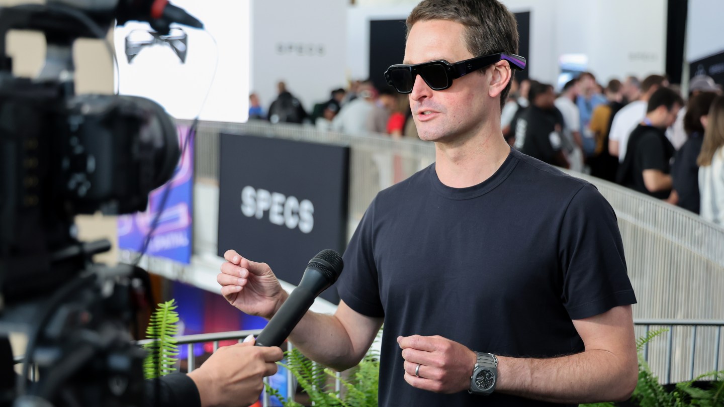 Snap CEO Sees New Wearable Glasses As 'Largest Long-Term Opportunity'