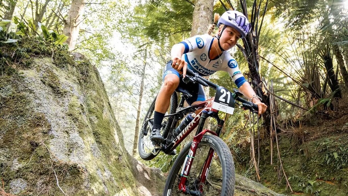 Kayley McMillan joins New Zealand squad for UCI world championships