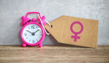 Paper: Association of Accelerated Biological Age in Midlife with Cardiovascular Events, Dementia, and All-Cause Mortality in the Framingham Offspring Study. Image Credit: Faizal Ramli / Shutterstock