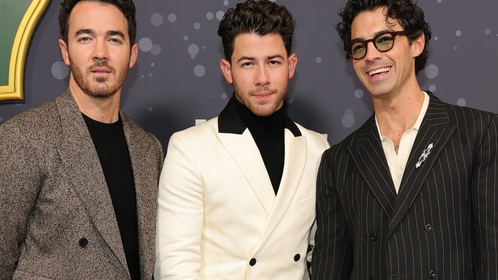 Jonas Brothers Announce 2026 'Burning Up' North American Tour Dates