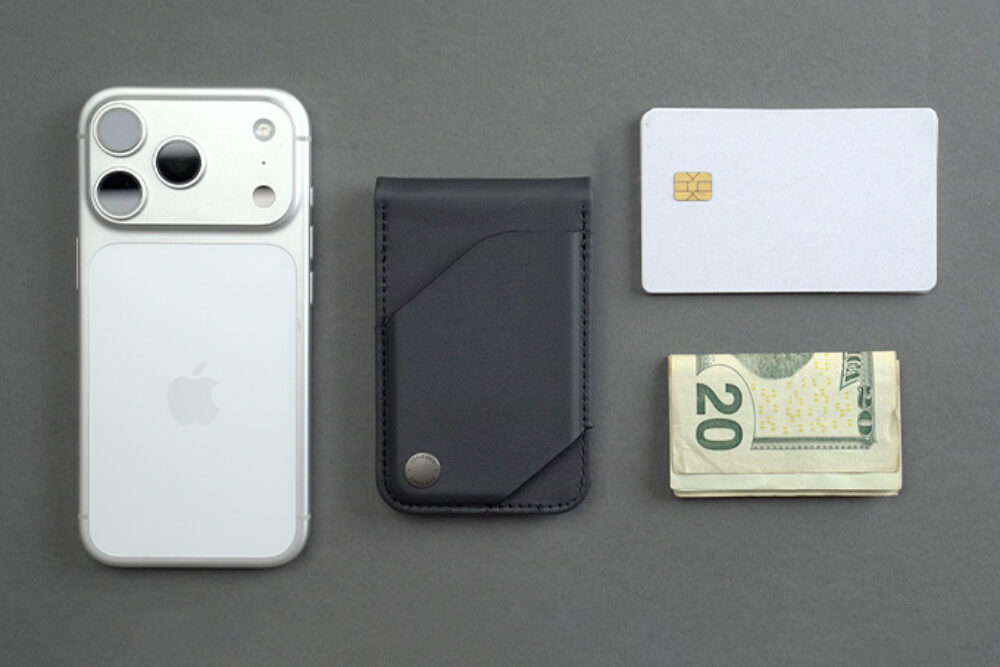 Journey LOC8 VERSA MagSafe Money Clip Wallet Stand F 8 26 2