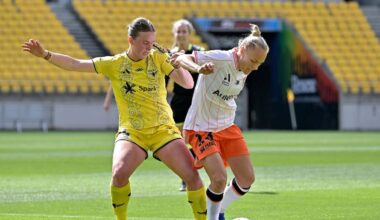 Wellington Phoenix sign Matildas great Tameka Yallop