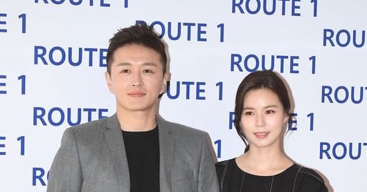 Jin Tae-hyun and Park Si-eun Honor Daughter with 20 Million Won Donation - 조선일보
