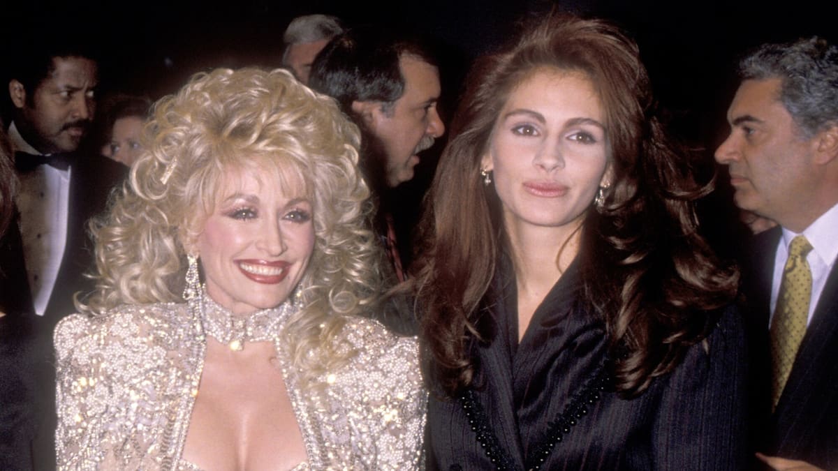 Julia Roberts and Steel Magnolias cast pay tribute after Dolly Parton’s death