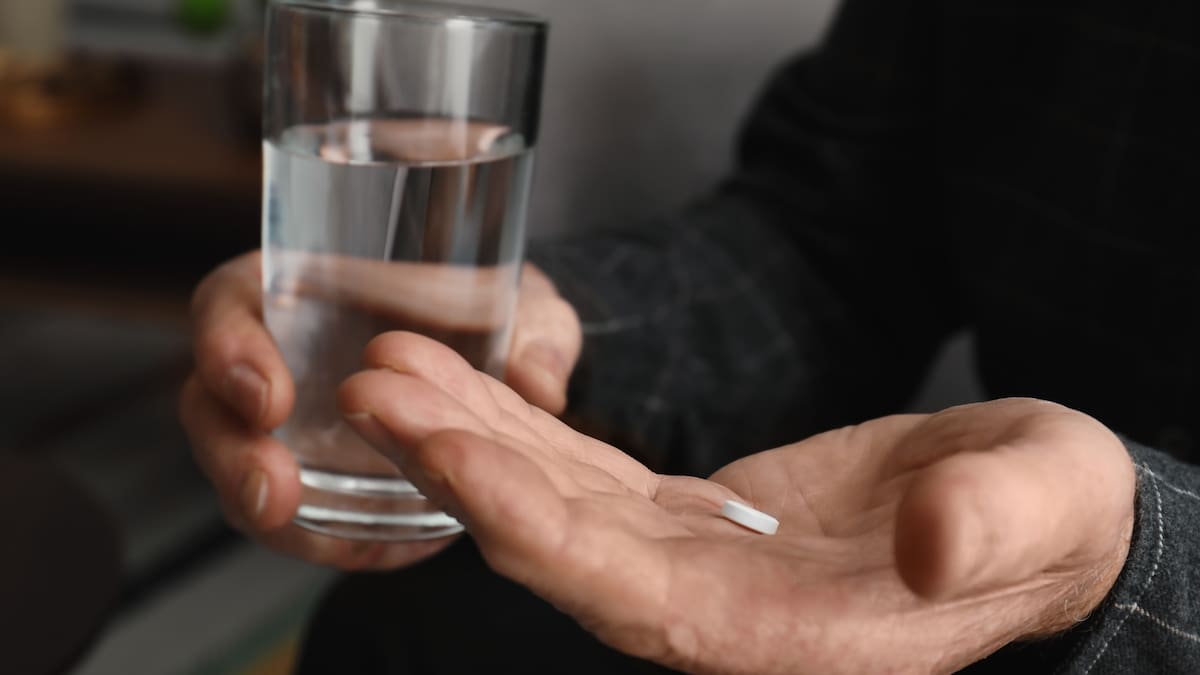 Panadol Osteo and substitute drug hit by national shortage forcing user to ration pain medication