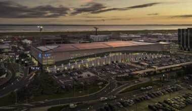 Auckland Airport calls for mass rapid transit as passenger numbers grow