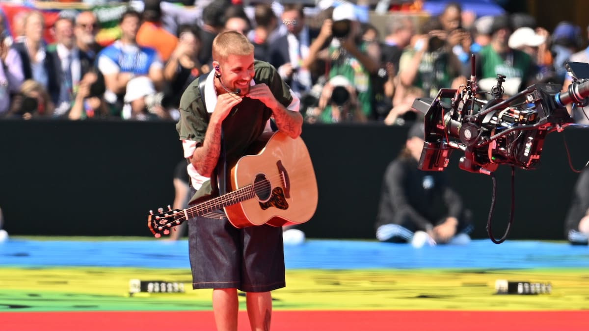 Justin Bieber took Jason Sudeikis’ acting tip before World Cup final