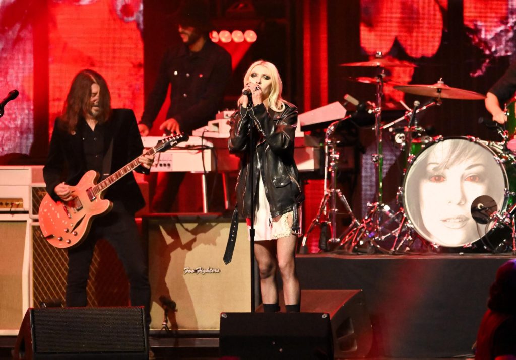 Foo Fighters To Fill In For Pretty Reckless at AC/DC St. Louis Gig