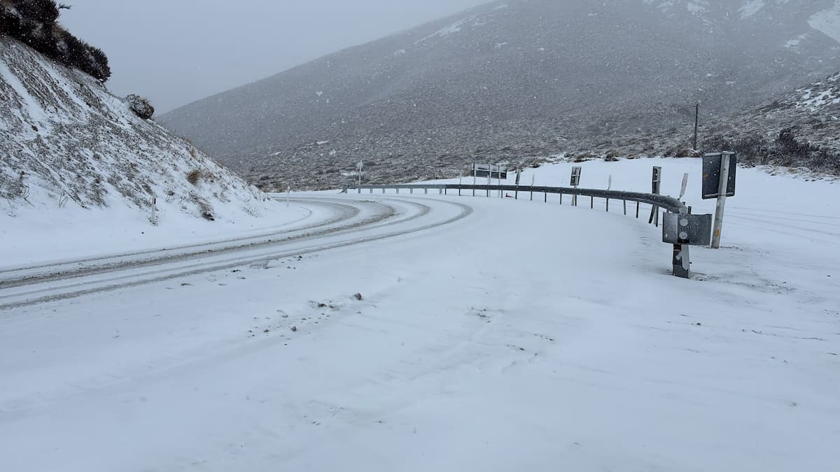 Winter storm looms: Heavy snow and rain forecast across South Island