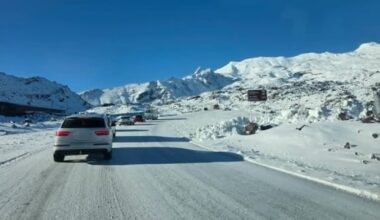 Mt Ruapehu: Shuttle operator warns of heavy traffic to Whakapapa Ski Area