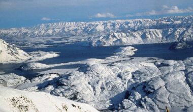 Treble Cone ski area: Injured skier extracted after going over cliff outside boundary
