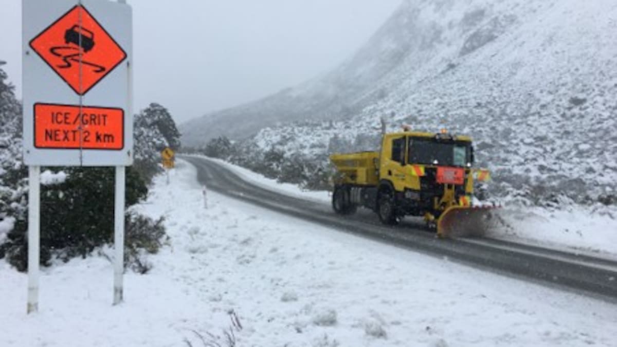 South Island winter storm: Heavy rain and snow forecast from Wednesday