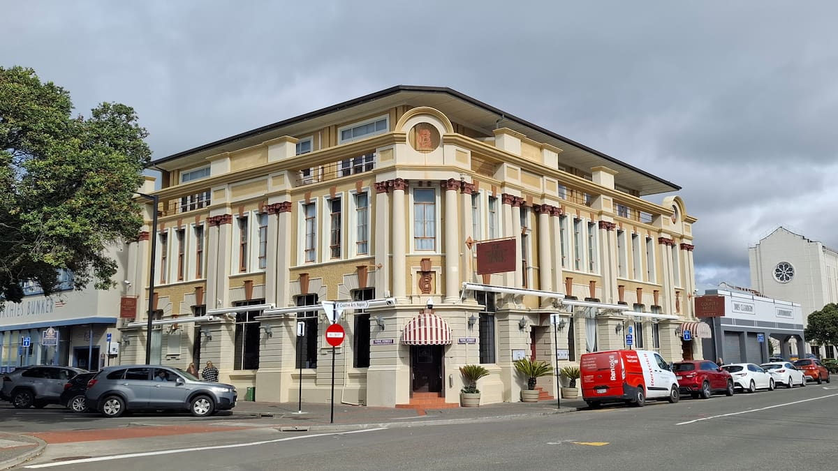 Napier’s The County Hotel cancels bookings amid receivership