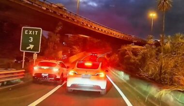Dashcam footage shows car reversing towards missed exit at Auckland’s Spaghetti Junction