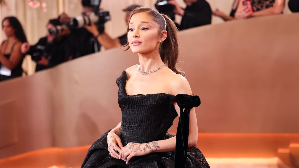Ariana Grande pulls out of musical, plans break after tour