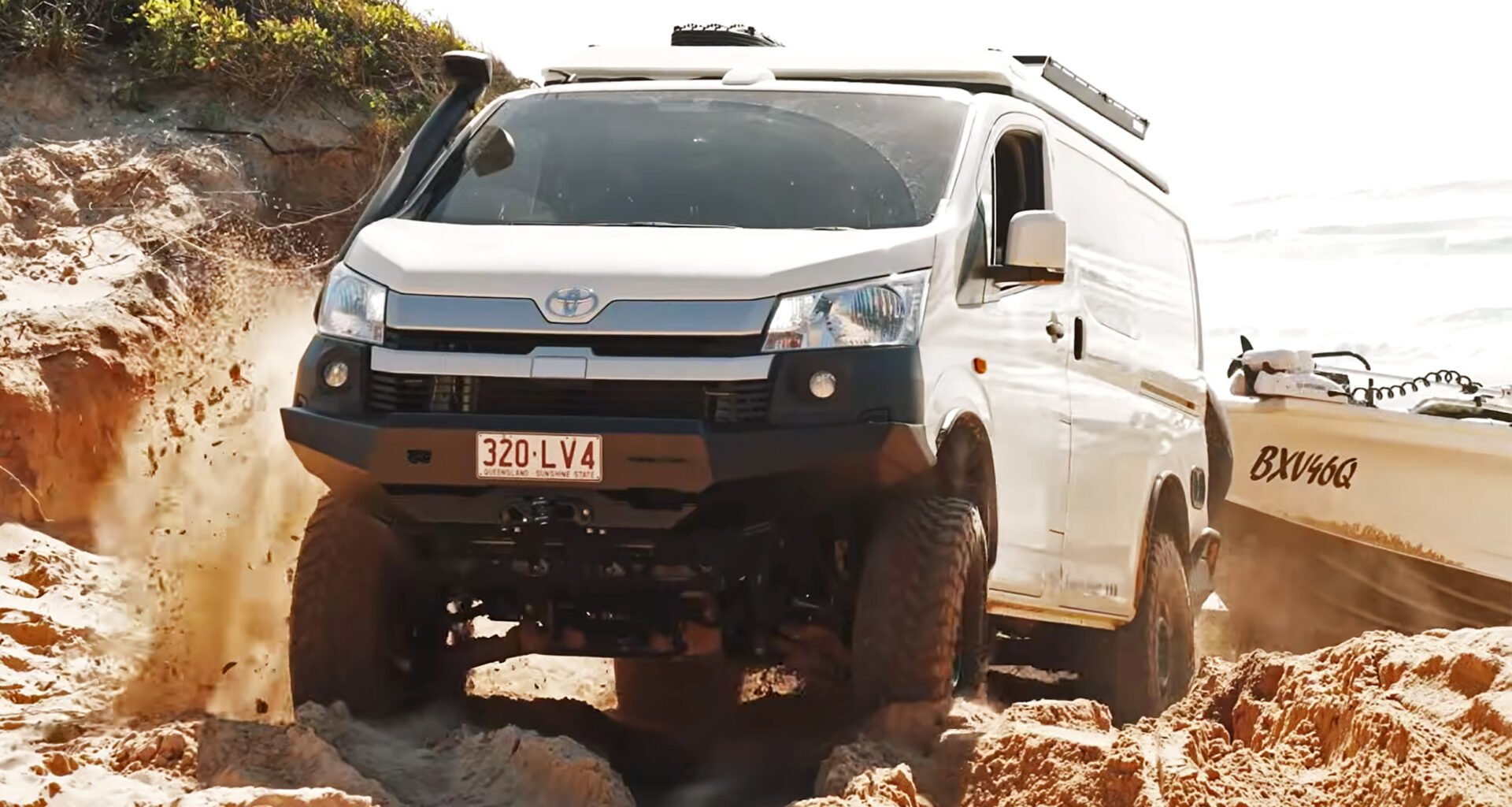 This Monster Toyota HiAce 4×4 Camper Out-Clears A Land Cruiser