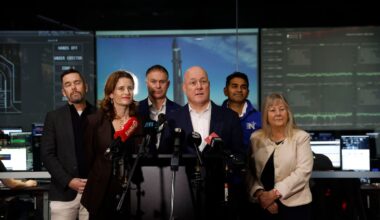 Election 2026: National pledges lower student loan repayments for graduates staying in NZ, new penalties on Kiwis overseas