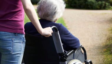 More than 1200 Auckland home support workers’ jobs at risk after Health NZ decision