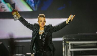Robbie Williams’ Christchurch show sells out; Auckland tickets still available
