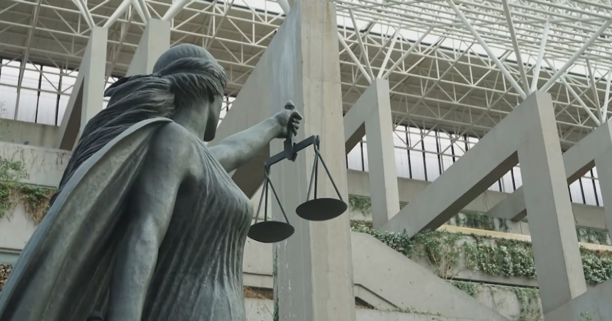 B.C. court rules on involuntary treatment, including electroshock therapy and injections - CTV News