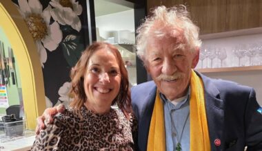 Lord of the Rings star Sir Ian McKellen surprises Christchurch diners