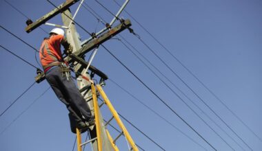 Vector revenue rises 12% to $1b as Auckland network investment hits record $512m