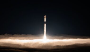 SpaceX sends 27 Starlink satellites to orbit on 100th Falcon rocket launch of the year (photos)