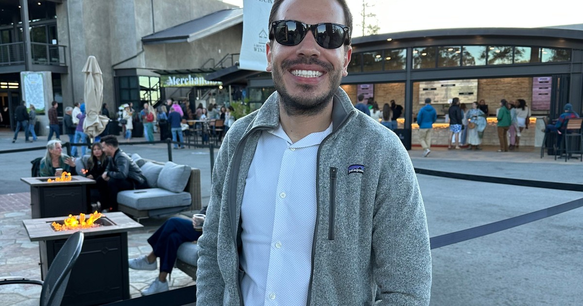 I'm a therapist for tech workers in Silicon Valley. There's a specific type of person who burns out — here's how I treat them.