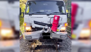 Worker leapt from vehicle before freight train struck near Kaimai