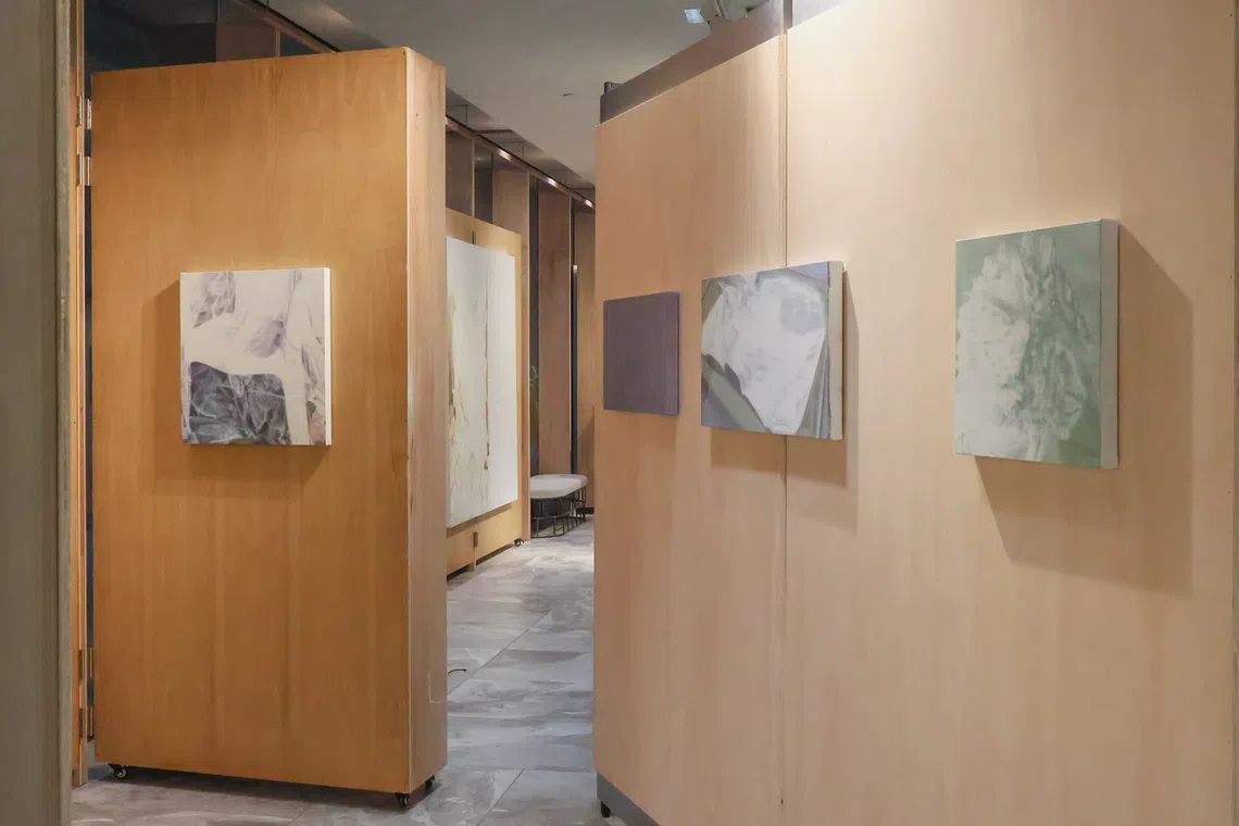 Luke Heng’s works at Vitrine.