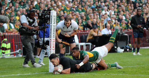 Blitzed Boks in meltdown as All Blacks go one up in South Africa